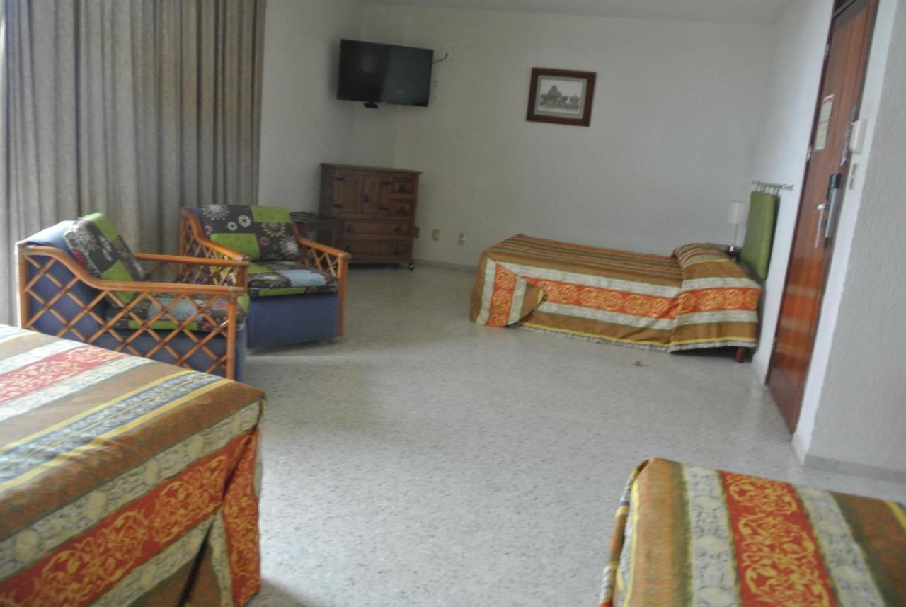Parque Inn Hotel & Suites โคอาทซาโคลคอส ภายนอก รูปภาพ
